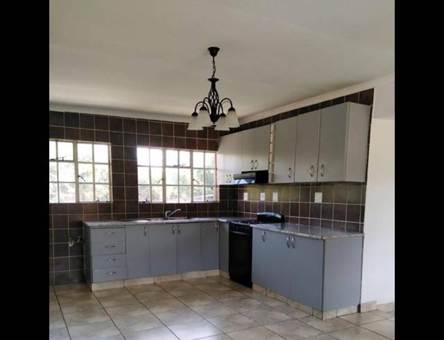 2 BEDROOM PROPERTY TO RENT IN KENSINGTON